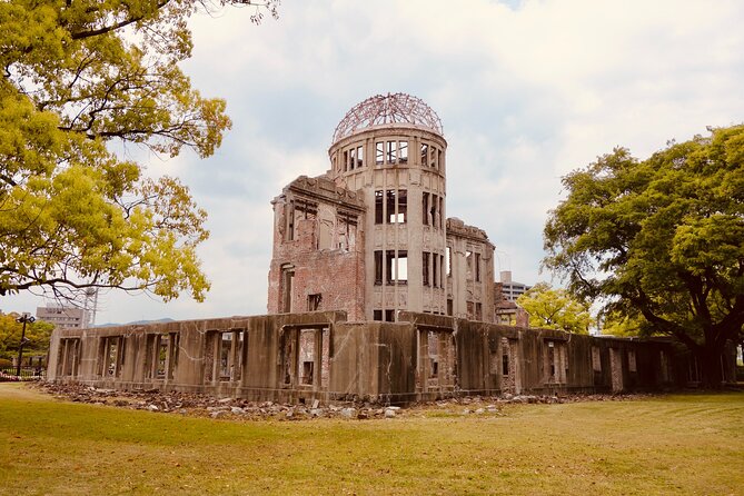 1-Day Private Sightseeing Tour in Hiroshima and Miyajima Island - Guide factor: why names keep coming up