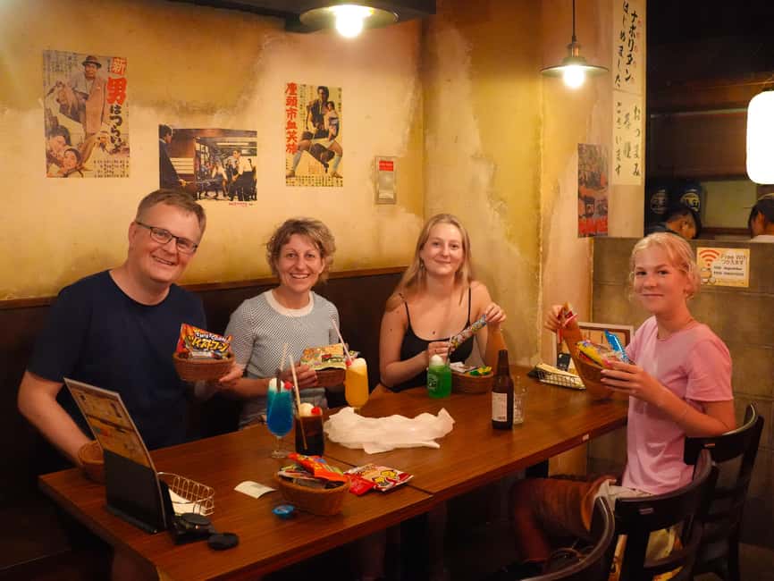 [1 Group Only] Tokyo Shinjuku Food Tour for Family - How to enjoy the night without stress