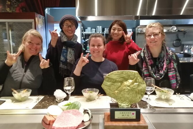 4-Hour Multicultural Kobe Walking Tour with Genuine Kobe Beef - Stop 1: Ikuta-jinja and a calm grove meditation
