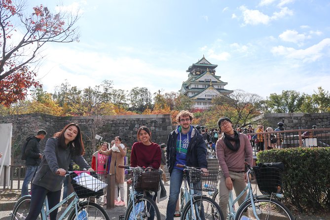 5-Hour Osaka Bike Tour to the Neighborhood of Osaka Castle - The 10:00 am meeting point and the flow of the day