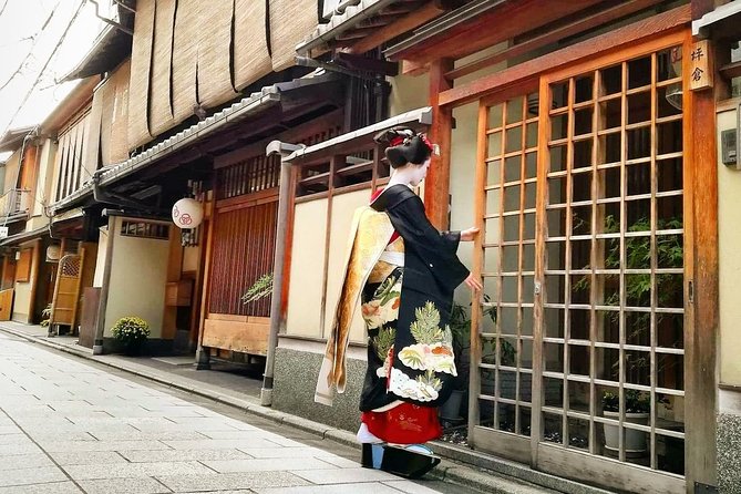 5 Top Highlights of Kyoto Full Day Bike Tour (E-bike option) - Stop 5: Kinkakuji, golden pavilion time, with time to breathe