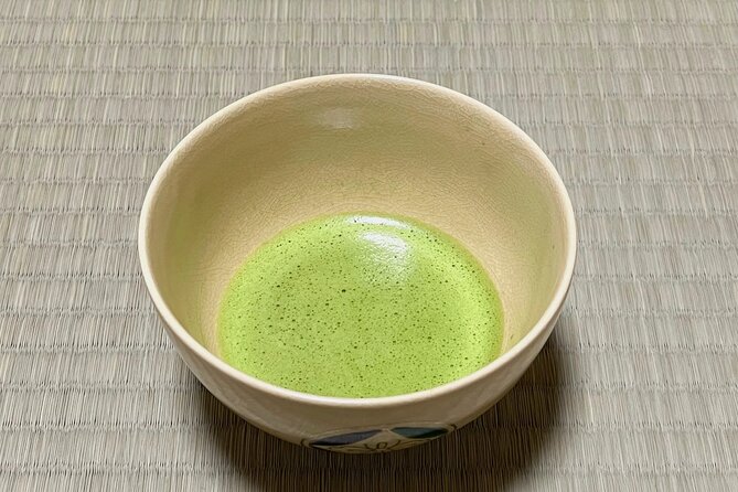 A 90 min. Tea ceremony Workshop In The Authentic Tea Room - Your hands-on matcha lesson: making usucha with foam