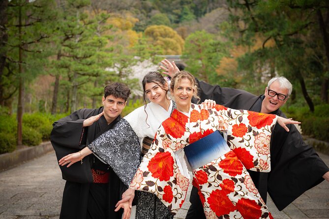 A Privately Guided Photoshoot in Beautiful Kyoto by a Pro - Why a private Kyoto photo session is worth your time