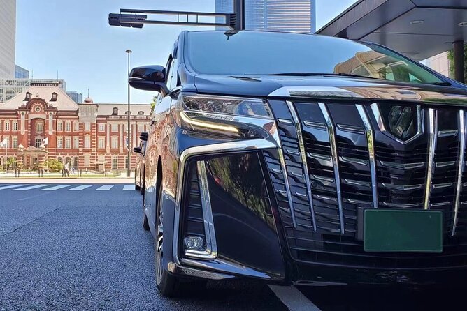 Airport Transfer from Osaka city to Kansai airport - Pickup in Osaka: Name Sign, Flight Timing, and Luggage Help