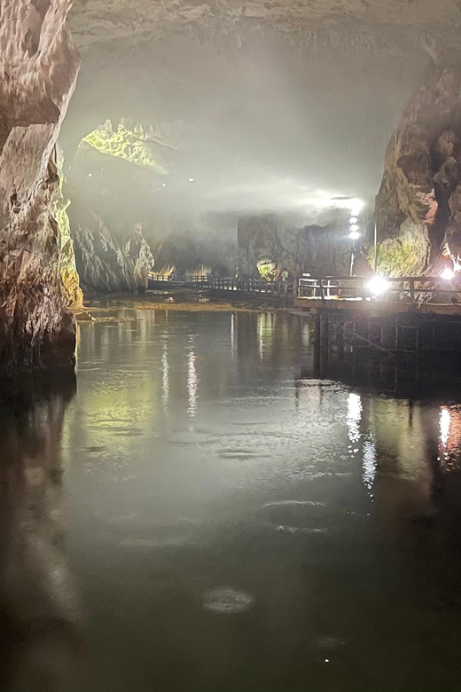 Akiyoshido Cave: Entrance Ticket - Audio guide in 4 languages: history of the cave and the earth
