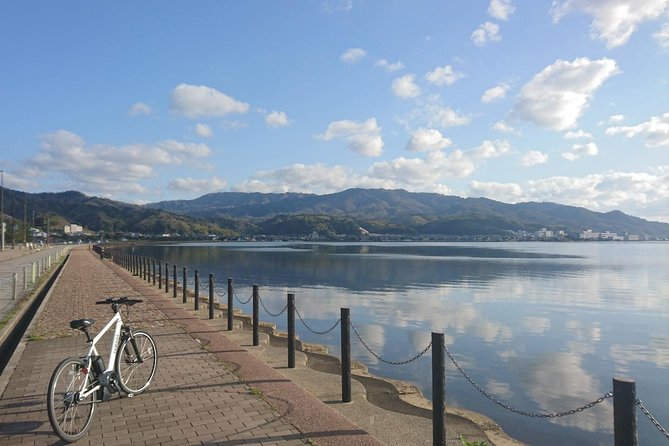 Amanohashidate Sand bar & culture e-bike tour - Chion-ji Temple: a brief temple pause with coastal calm