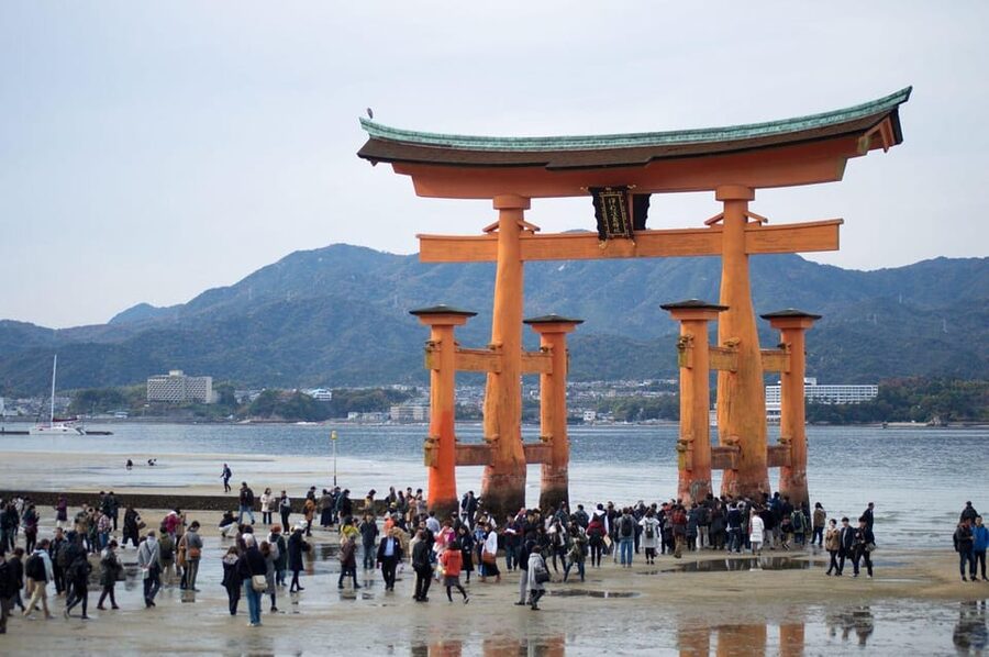 Amazing Hiroshima: Private City Tour with a Local Guide - Mount Misen ropeway or hike, when time permits