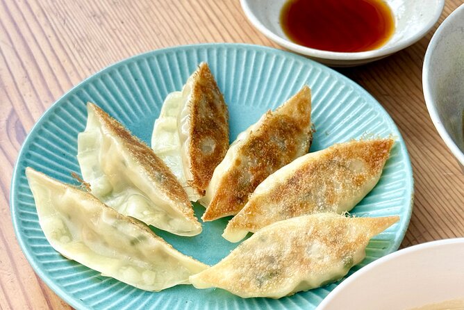 Arashiyama's Best Vegan Ramen & Gyoza Class - What you get included, and what costs extra (so there are no surprises)