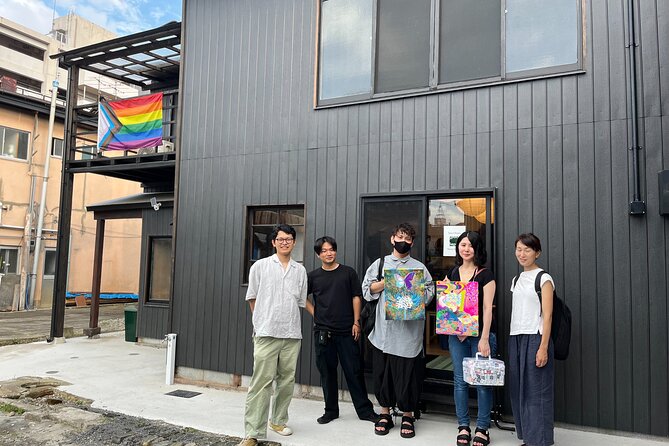 Art Workshop with a Local Painter in a Century-old Japanese House - Meet Tomoe Higashi, the English-speaking artist behind the brush
