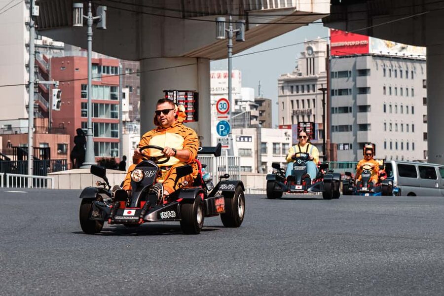 Asakusa/Tokyo Bay & Akihabara Go Karting Tours - Safety on Tokyo streets: how the team keeps you confident