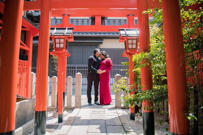 Beautiful Photography Tour in Kyoto - Maruyama Park: Cherry Blossom Season and Softer Park Light