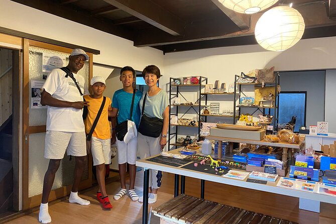 Become a local! A Walking Tour of Arts, Crafts & Onsen Culture - Key highlights to look for