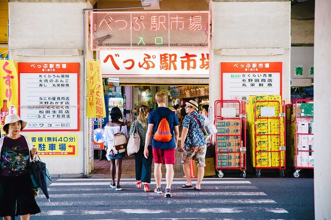 Become a local! A Walking Tour of Arts, Crafts & Onsen Culture - Stop 2: 永井製竹（株）, watching bamboo craftsmanship since 1908