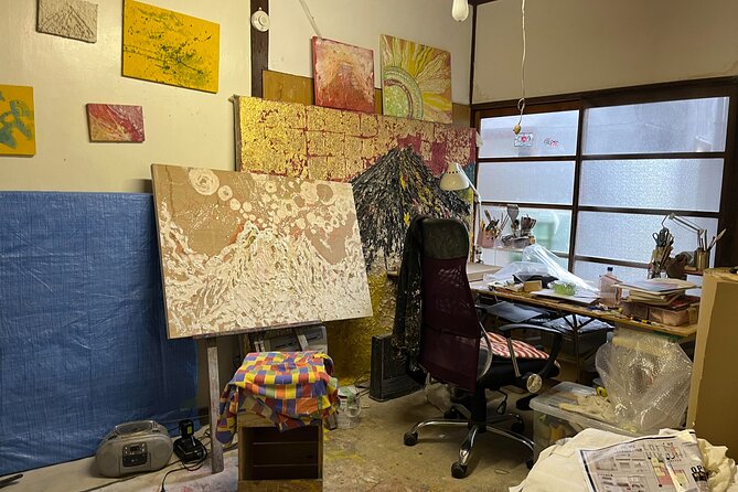 Become a local! A Walking Tour of Arts, Crafts & Onsen Culture - Onsen culture without entering an onsen building: what to plan for