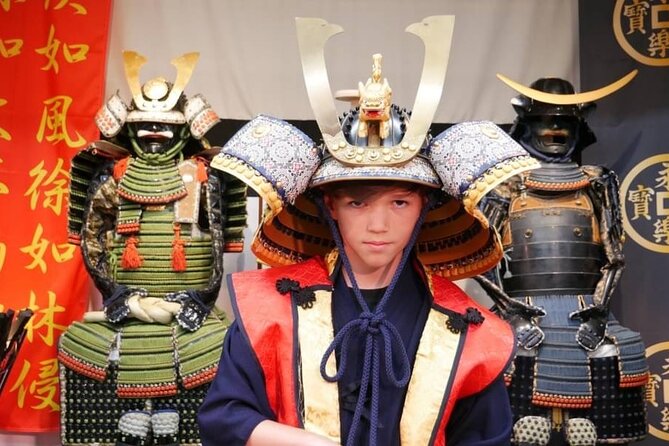 Best Samurai Experience in Tokyo - The Katana Lesson: Draw, Hold, Swing, and Retract