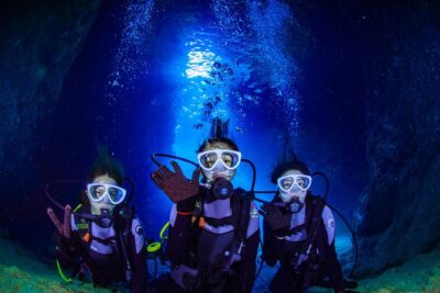 Blue Cave Introductory Dive–Private Guide, Boat Tour&Free Photos