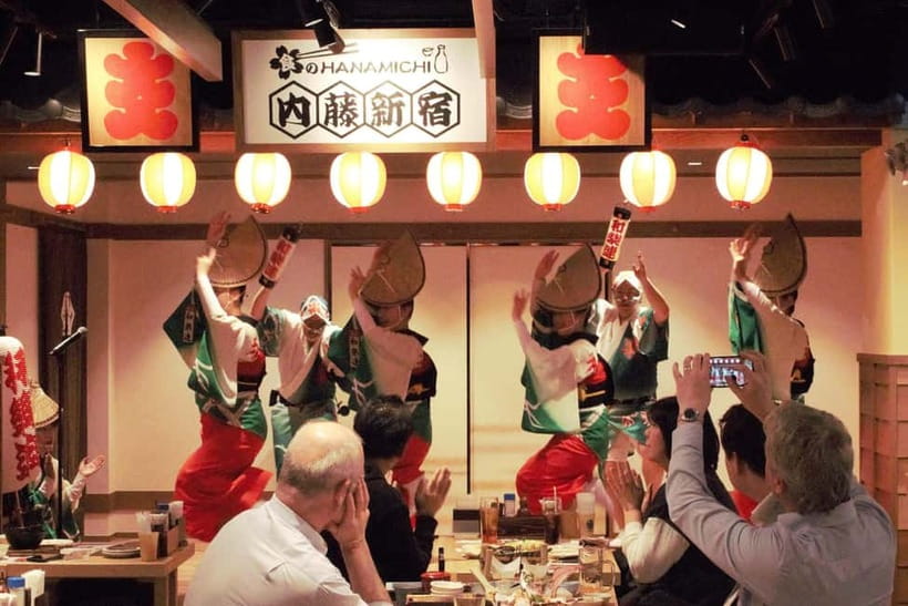 Bon Dance IZAKAYA in Shinjuku, Tokyo - Drinks and the all-you-can-drink option, plus what it changes