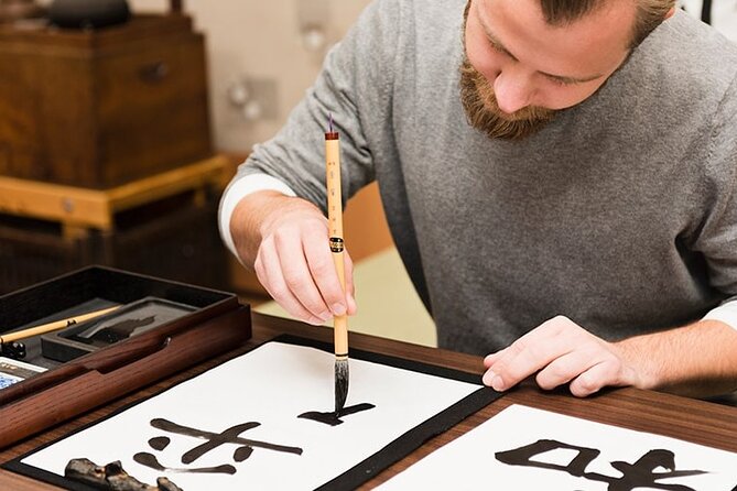 Calligraphy Workshop in Namba, Dotonbori - Key things I’d plan around before you go