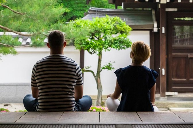 Cruise Stop-Over: Private Custom Day trip to Kyoto from Kobe Port - Wandering Gion like a local, not a parade route