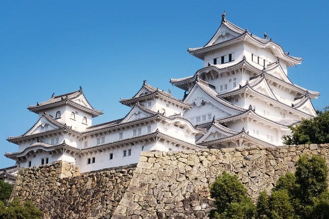 Discover Every Bit of Himeji Castle - World Heritage near Osaka - The Main Keep Area: Winding Paths and Hidden Defensive Tricks
