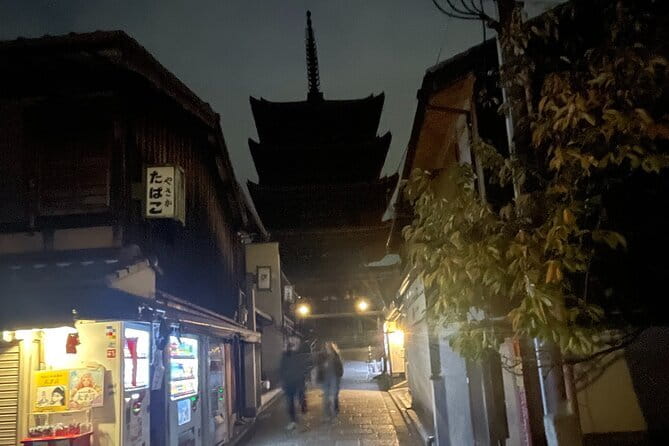 Discover Kyoto at Night by Bike - Stop 1: Fushimi Inari-taisha, Torii Gates in Softer Light