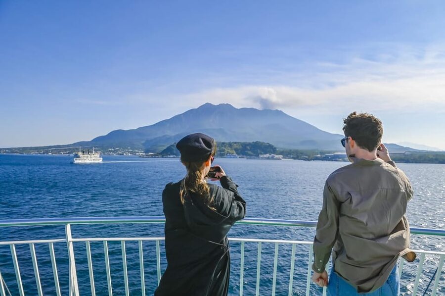 Discover the Wonder of Sakurajima Half Day Tour in Kagoshima - The Ferry Leg, How to Read the Volcano from Water