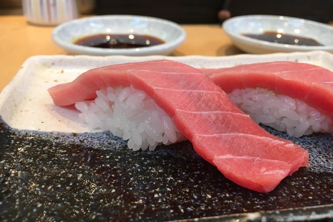 Eat, Drink & Cycle: Osaka Foodie Bike Tour - Shitennoji on a bike: the historic pause that makes the day feel real