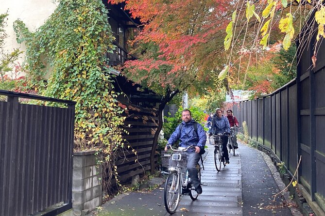 eTour de Matsumoto - Electric Bike Tour - How the guide shapes your experience (including Kevin)