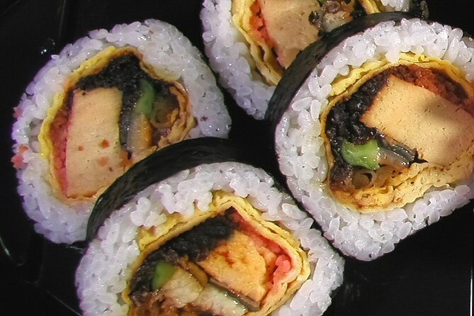 Exclusive Sushi Making Experience with a Master Chef – Osaka Area - Meet Your Hosts and Chef: How the Home Setting Changes the Class