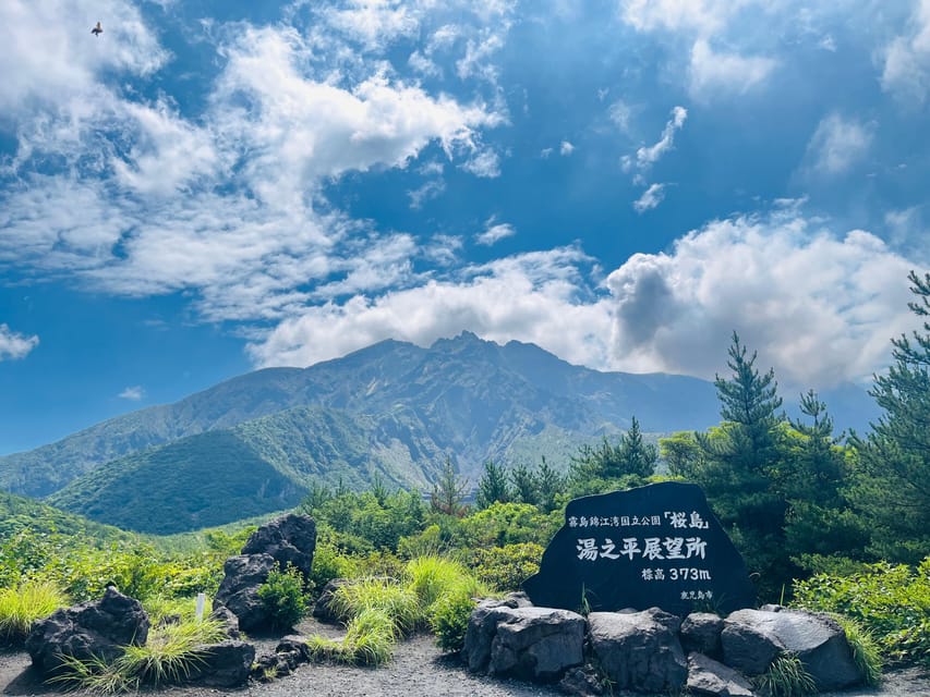 Experience about the blessings of the earth in Sakurajima. - Getting to Sakurajima: Pickup, Ferry, and Timing