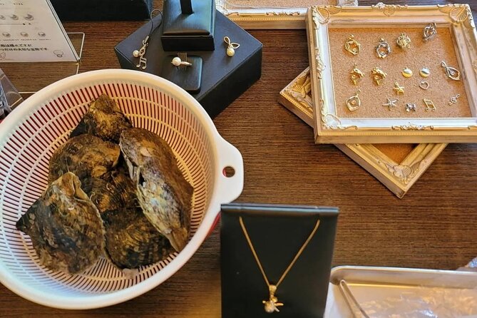 Experience Extracting Pearls From Akoya Oysters　osaka - Key things to know before you go