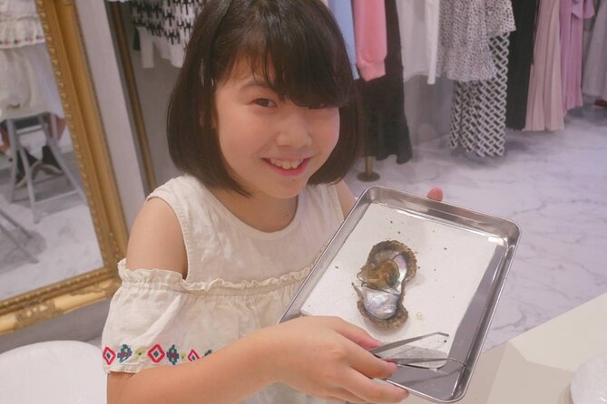 Experience Extracting Pearls From Akoya Oysters　osaka - Who should book this pearl extraction class
