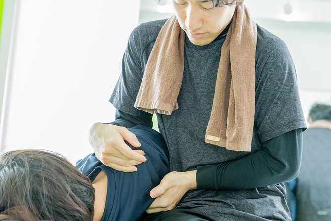 Experience shiatsu stretch in Japan - What Japanese Shiatsu Stretch is really aiming to do