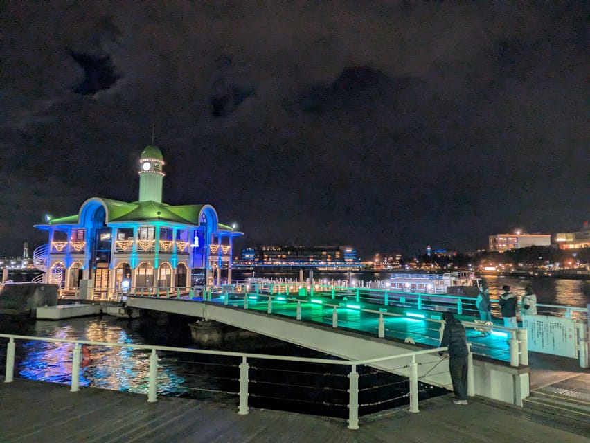 'Feel Yokohama!'Private tour in English - Key highlights worth your time