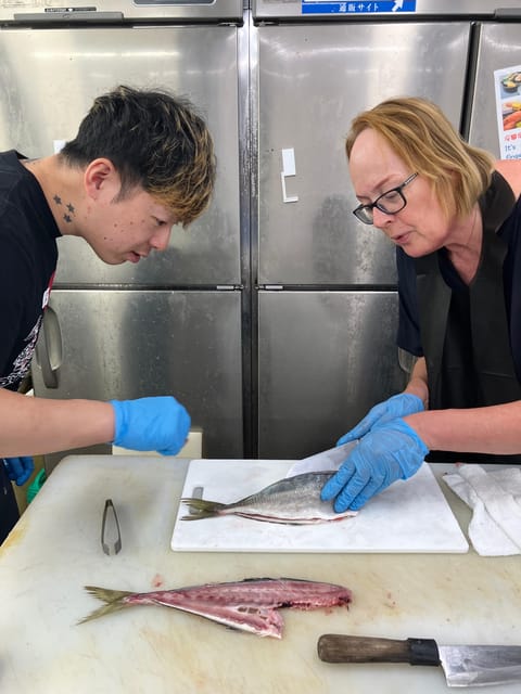 Fish cutting class - What to bring and the rules that keep it comfortable