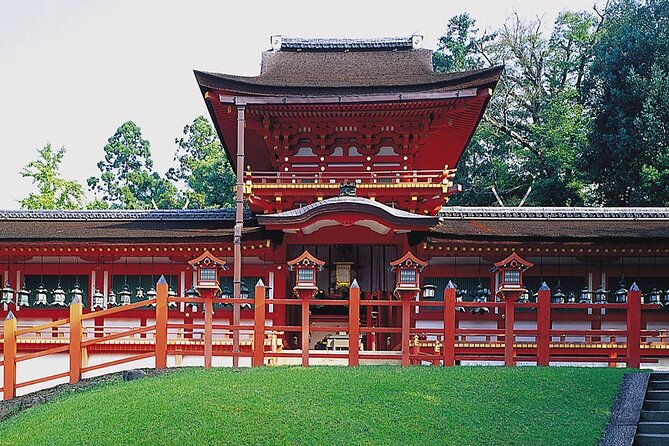 From Kyoto: Nara History Guided Half Day Bus Tour with Lunch - Meeting Kyoto Station, finding your group, starting smoothly
