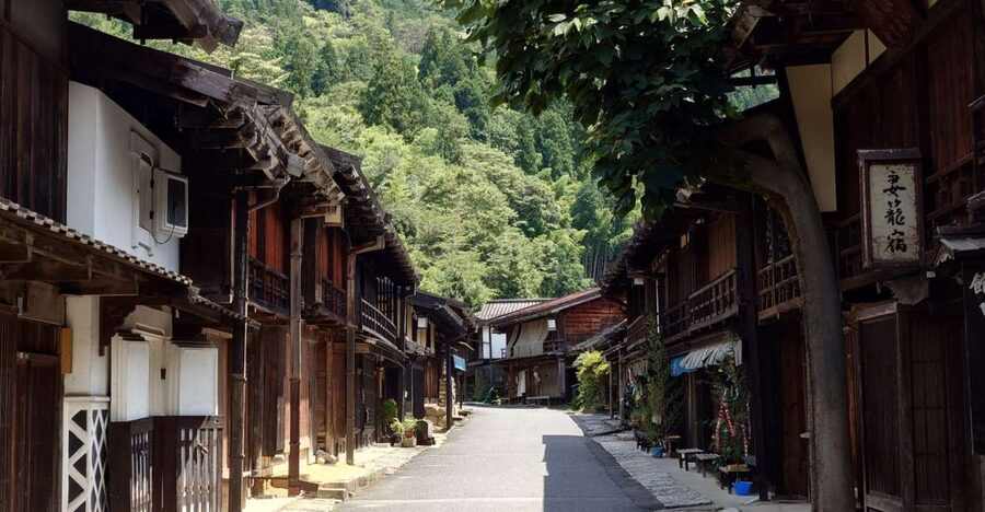 From Matsumoto/Nagano: Nakasendo Trail Walking Tour - Getting to Kiso Valley: coach time from Matsumoto or Nagano