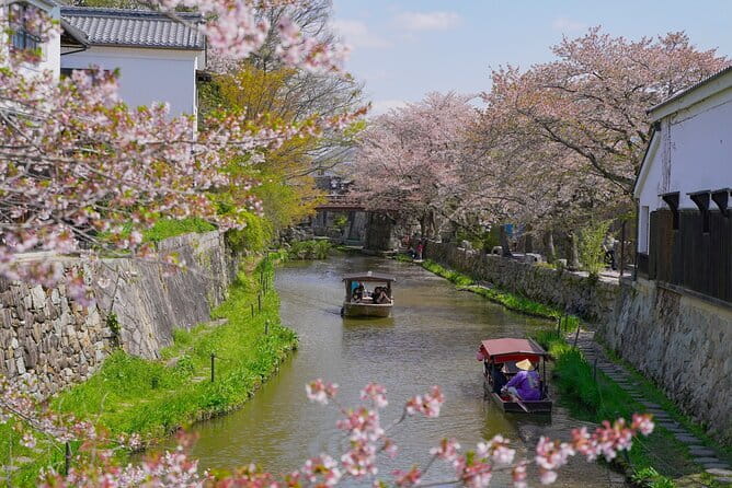 From Nagoya: Castles and Canals in Hikone and Omi Hachiman - A calm Central Japan day: Hikone Castle and Omi-Hachiman canals
