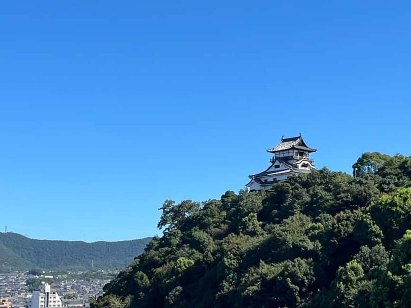 From Nagoya: Inuyama Castle, Ena Gorge, Magome, Tsumago Tour - From Nagoya Station to the first views, the day starts easy