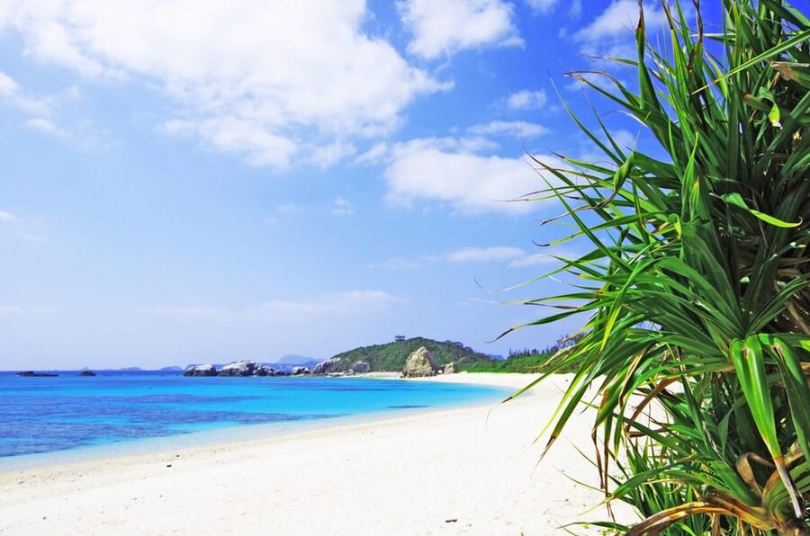 From Naha: Snorkeling Tour to Kerama by Ferry - The Snorkeling Part: Clear Instructions, Instructor in the Water