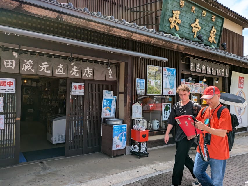 From Narita Airport: Private Layover or Transit Guided Tour - Naritasan Omotesando: the classic approach street that feels like Japan