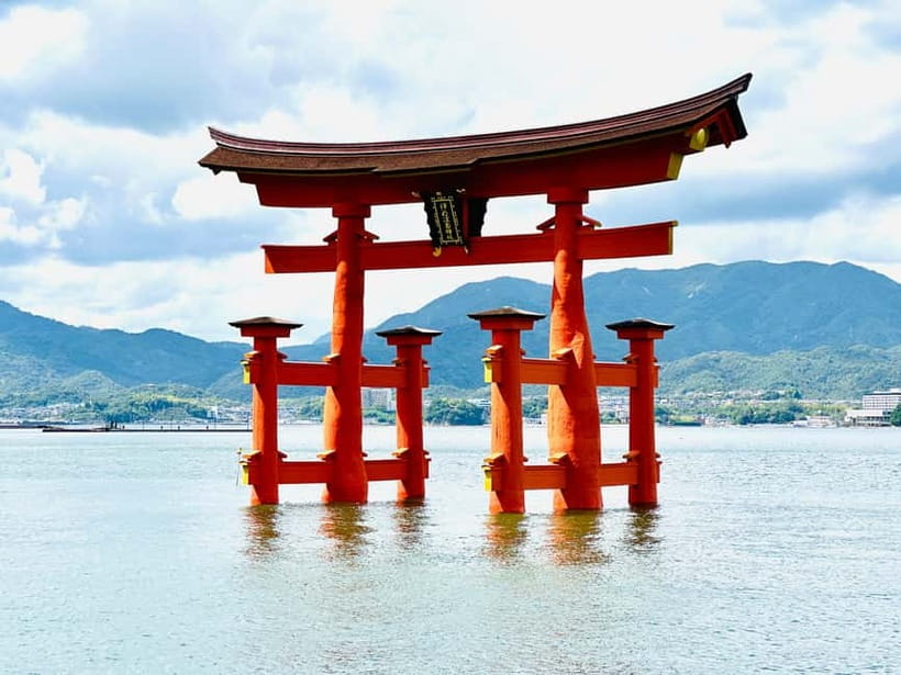 From Osaka: Hiroshima and Miyajima Day Trip by Bullet Train - Miyajima ferry ride and Itsukushima Shrine, UNESCO in real life
