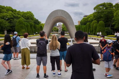 Hiroshima and Miyajima Day Trip by Bullet Train