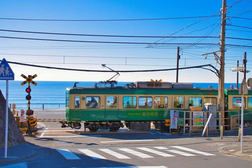 From Tokyo: Kamakura, Great Buddha, and Enoshima Bus Tour - Kamakura and Enoshima in One Day: What This Route Really Gives You