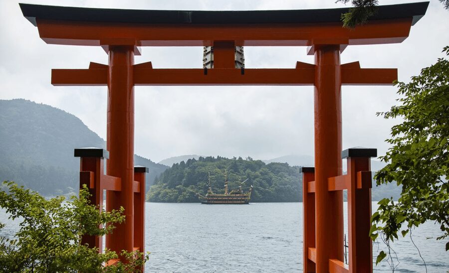 From Tokyo: Mount Fuji Customize Private Tour English Guide - Mount Fuji 5th Station: What You Gain, and What to Watch For