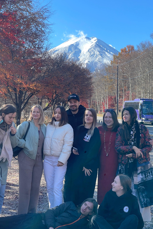 From Tokyo: Mount Fuji Full Customized Tour English Guide - Practical tips for a smooth 10-hour Fuji day