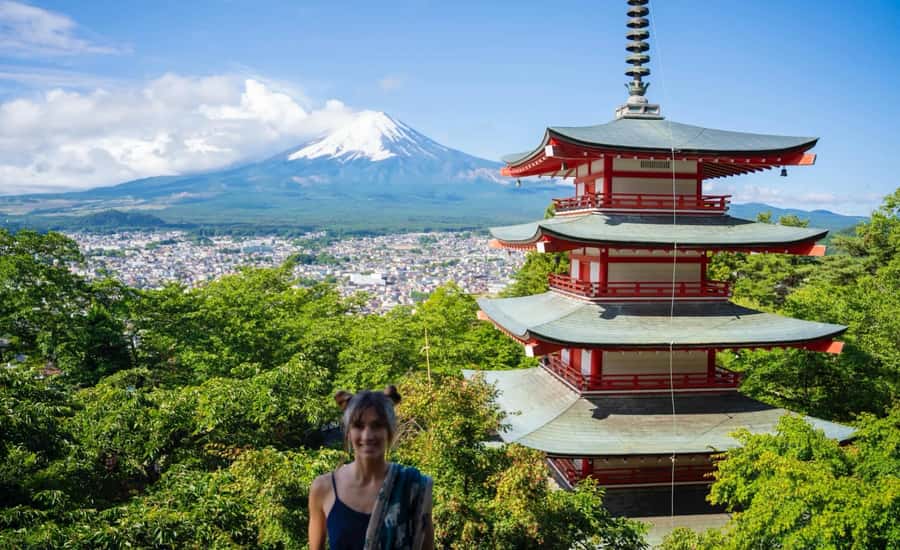From Tokyo: Mount Fuji Full Day Private Tour English Guide - Kita-Guchi Shrine, a more local pause