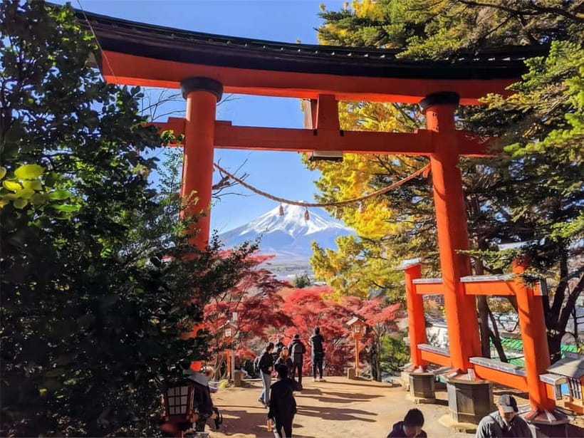 From Tokyo: Mt Fuji, Arakurayama and Kawaguchi Lake Day Trip - Tokyo Station pickup, then Fuji time starts