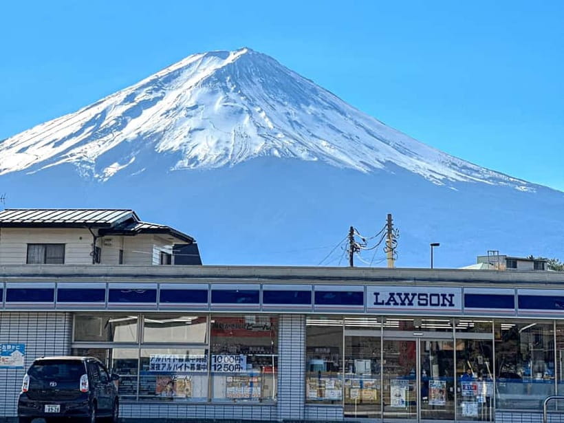 From Tokyo: Must-Visit Mount Fuji Highlight Full-Day Tour - Arakurayama Sengen Park and Chureito Pagoda, The Postcard Payoff