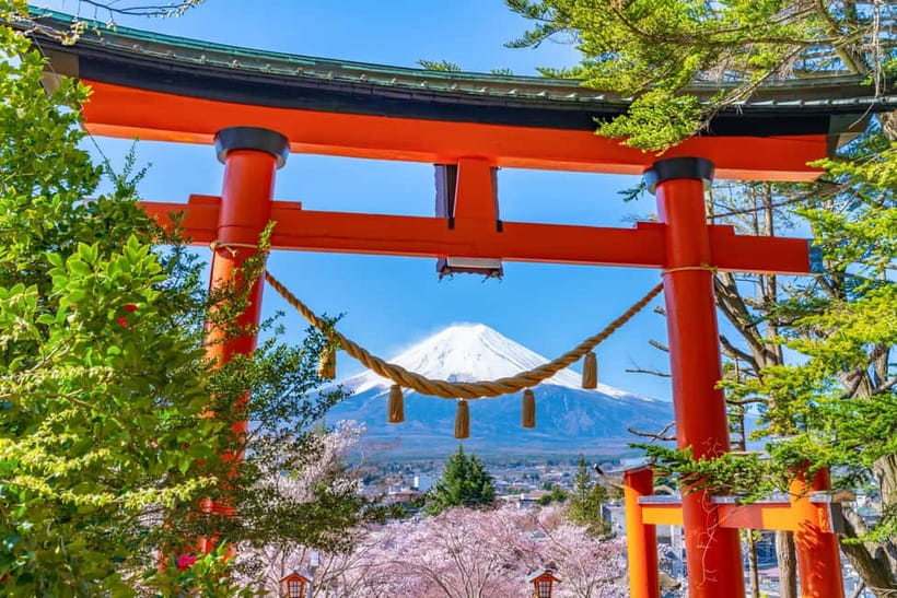 From Tokyo: Must-Visit Mount Fuji Highlight Full-Day Tour - Leaving Tokyo: Pickup, Coach Time, and How the Day Flows